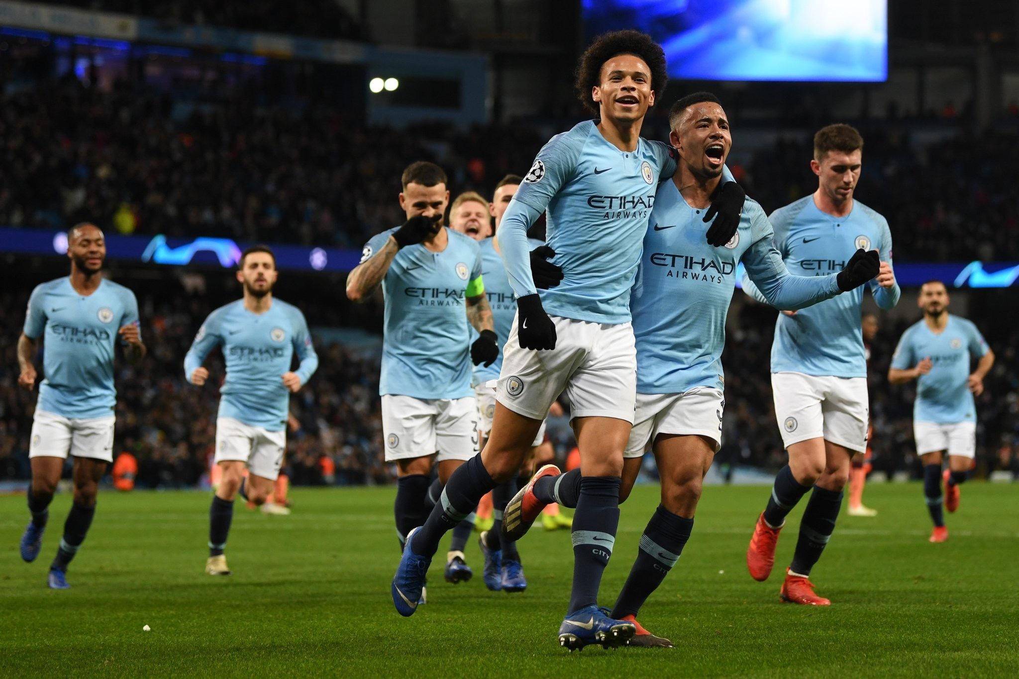 對於年僅2 對於年僅2